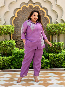 Desi Noor - Plus Size Lavender Mul Chanderi Embroidered Co-Ord Set