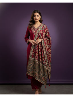 SPAN - Women Gajji Silk Bandhej Embroidered Red Kurta And Pant With Dupatta