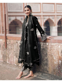 Royal Export - Viscose Chanderi Embroidered Straight Black Kurta And Pant With Dupatta