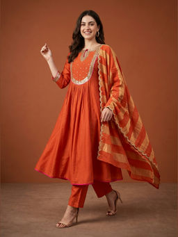 THE52 - Gorgeous Embroidery Work Chanderi Rust Anarkali And Pant With Dupatta