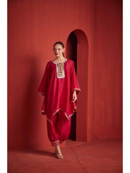 NEERU'S - Women Pink Cotton Blend Solid Kurti with Salwar (Set of 2)