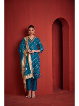 NEERU'S - Women Green Cotton Blend Floral Kurta with Pant and Dupatta (Set of 3)