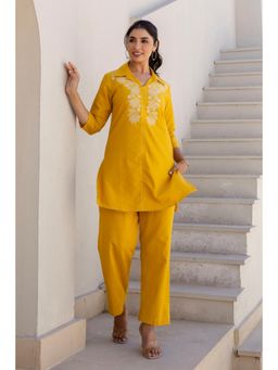 Kohsh - Women Yellow Cotton Floral Kurta with Pant (Set of 2)