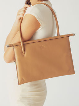 Behno New York - Frida Flat Tote Milled Almond