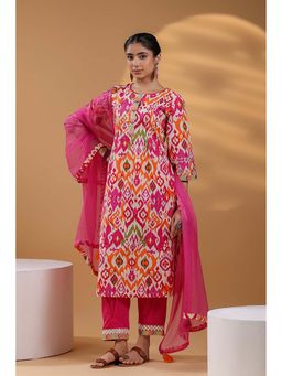 Rain & Rainbow - Motifs Printed Pure Cotton Straight Kurta With Pant And Dupatta (Set of 3)