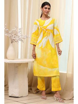 Biba - Women Yellow Viscose Blend Straight Printed Kurta & Pant (Set of 2)