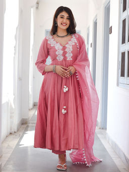 Urbanstree - Soumita Suit Set (Set of 3)