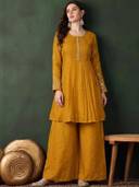 Yellow color option, Currently selected