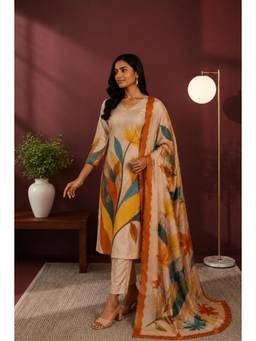 Gahan - Women's Printed Straight Cream Kurta with Pant & Dupatta