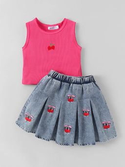 Hopscotch - Embroidered Denim Shorts