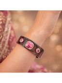 Pink color option, Currently selected