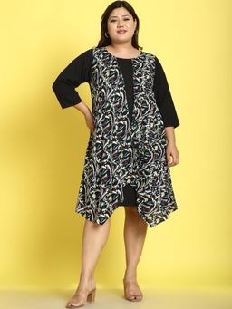theRebelinme - Plus Size Womens Black & White Abstract Printed A-Line Knee Dress