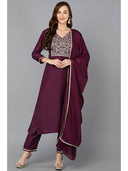 Vaamsi - Purple Silk Blend Solid Embroidered Straight Kurta Pants with Dupatta (Set of 3)