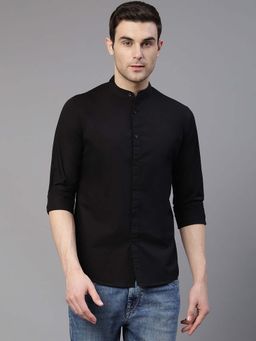 Dennis Lingo - Men Black Mandarin Collar Regular Fit Solid Casual Shirt