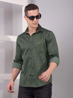 CRIMSOUNE CLUB - Men Green Printed Shirt