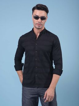 CRIMSOUNE CLUB - Men Black Horizontal Stripes Pure Cotton Shirt