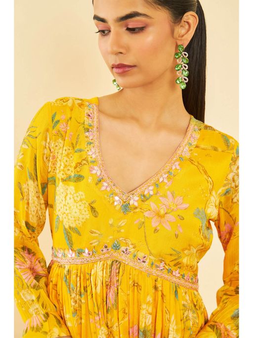 yellow alia cut dress Yellow Color Georgette Gown With Alia Cut Neck Sequence Lace Dupatta in USA, UK, Malaysia, South Africa, Dubai, Singapore