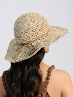 Twenty Dresses by Nykaa Fashion - Beige Wide Brim Straw Beach Hat with Tan Bow Knot