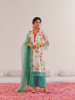 172 Threads - White Garden Kurta Pant & Dupatta (Set of 3)