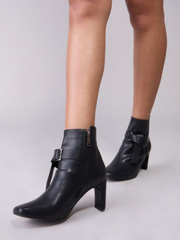 Twenty Dresses by Nykaa Fashion - Black Solid Knotted Buckle High Ankle Winter Boots