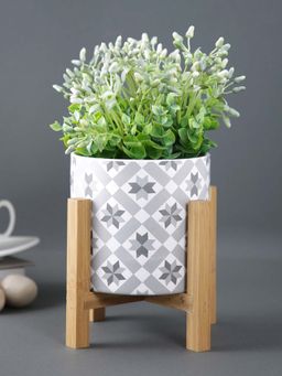 Tayhaa - Ceramic Matte Planter with Wooden Stand