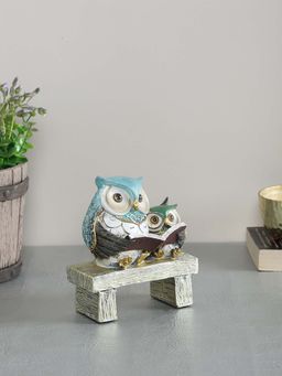 Tayhaa - Appealing Reading Together Statue