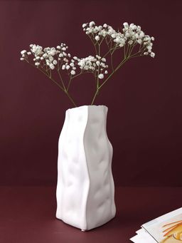 Tayhaa - Morden Wrinkled Ceramic White Vase