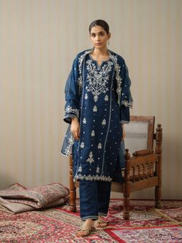 Gahan - Silk Blend Floral Embroidered Navy Blue Kurta Pant & Organza Dupatta (Set of 3)