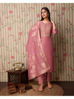 Gahan - Silk Blend Yoke Embroidered & Sequinned Mauve Kurta Pant & Jacquard Dupatta (Set of 3)