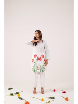 Ekavira - Anasuiya Floral Printed Kurta and Pant (Set of 2)