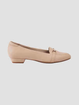 Lemon & Pepper - Cream Solid Loafers