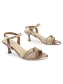 Gold color option, Currently selected