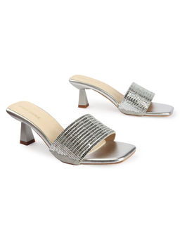 D'Shoe Lounge - Metallic Silver Grid Mule Heels