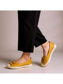 Yellow color option