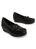 Black color option, Sold out, Currently selected