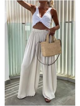 Outzidr - Off White Elasticated Waist Straight Trouser