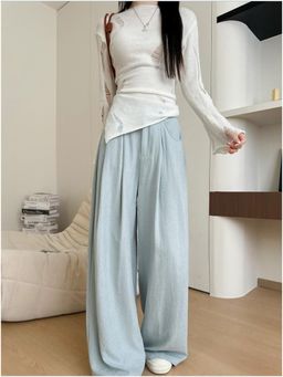 Outzidr - Blue Baggy Fit Pleated Pant