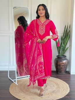 Gahan - Pink Embroidered Viscose Straight Kurta with Pant & Dupatta