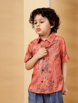 Budding Bees - Peach Printed Comfortable Fit Shirt