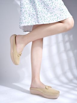 Shoetopia - Upper Bow Detailed Beige Slip-On Loafers for Girls