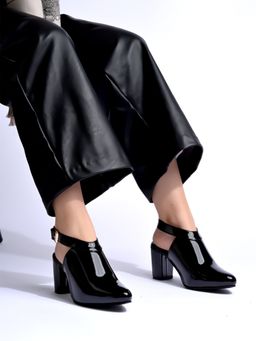 Shoetopia - Stylish Solid Black Block Sandal Heels for Girls