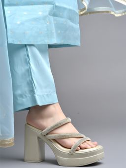 Shoetopia - Embellished Golden Block Heels For Girls