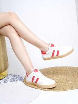 Shoetopia - White Smart Casual Shoes For Girls