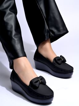 Shoetopia - Upper Bow Detailed Black Loafers For Girls