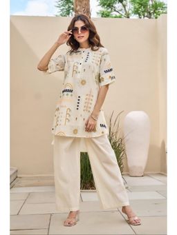 Autumnlane - Women Tatva Embroidered Thread Work Kurti with Pant- White