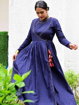 Sundarii - Kudi Angrakha Dress