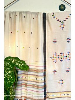 Ethnic Elements - White Bhujodi Kala Cotton Unstitched Kurta With Bottom And Dupatta