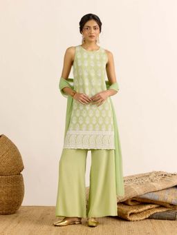 Aarke Ritu Kumar - Green Embroidered Round Neck Kurta Palazzo With Dupatta