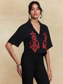 Aarke Ritu Kumar - Black Embroidered Collar Neck Crop Top