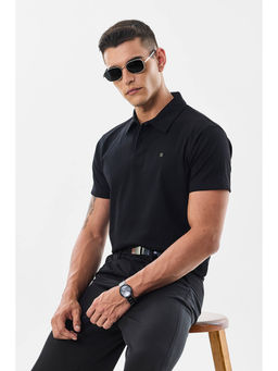 Snitch - Men Black Textured Polo T- Shirt